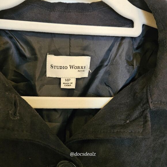 Studio Works Black Blazer Size 14P - Picture 3 of 6